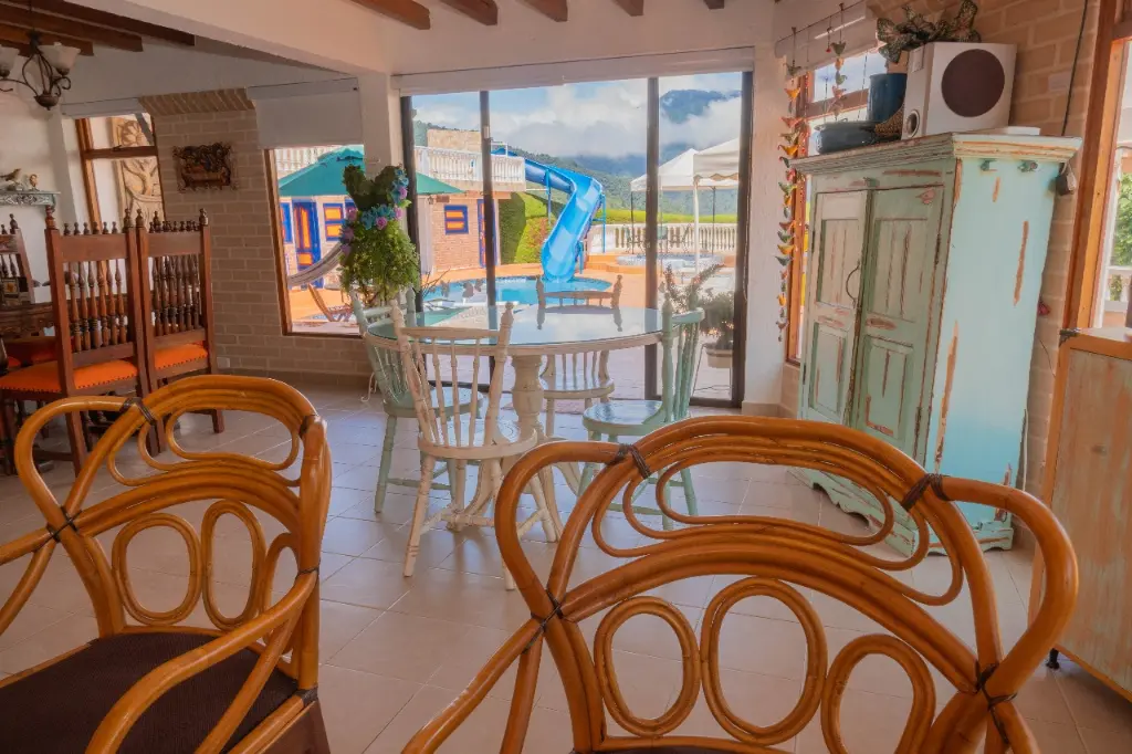 WhatsApp Image 2025-03-05 at 12.45.51 PM (2).webp