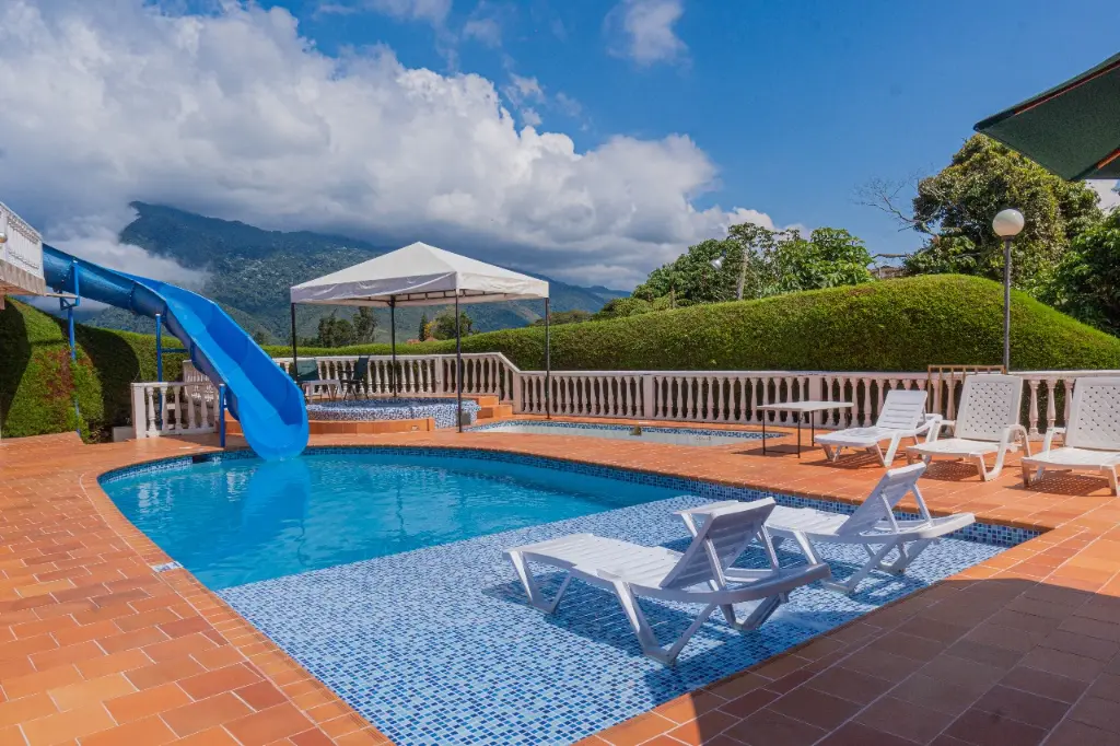 WhatsApp Image 2025-03-05 at 12.45.51 PM (3).webp