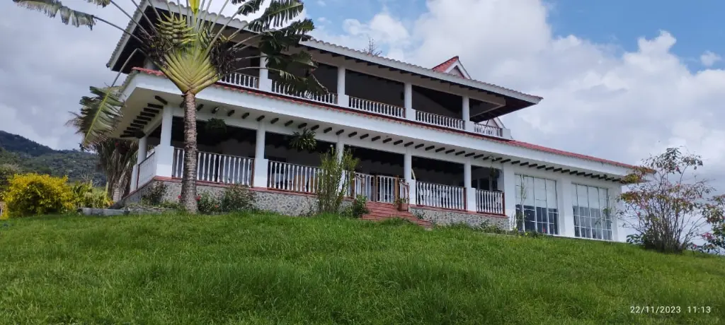 WhatsApp Image 2025-03-05 at 12.46.46 PM (4).webp