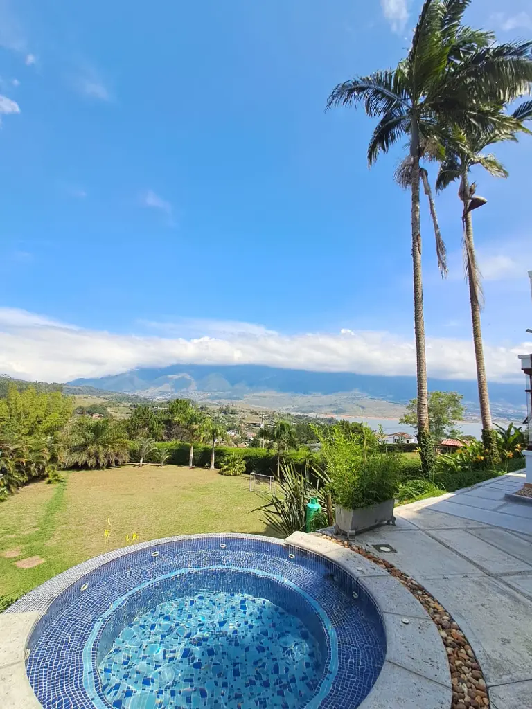 WhatsApp Image 2025-03-05 at 12.55.03 PM (2).webp