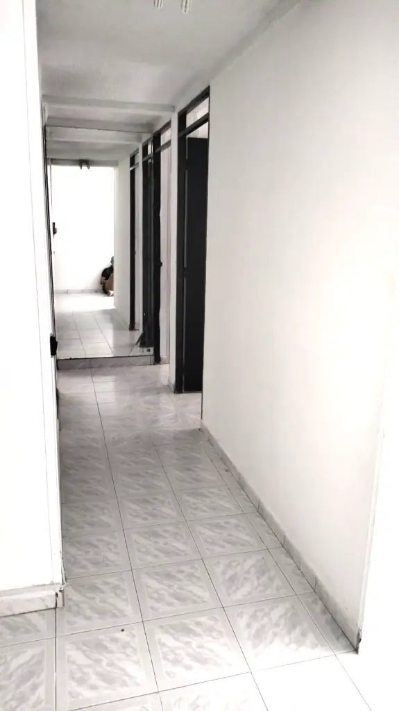 4 Oasis 2-103 Hall.webp