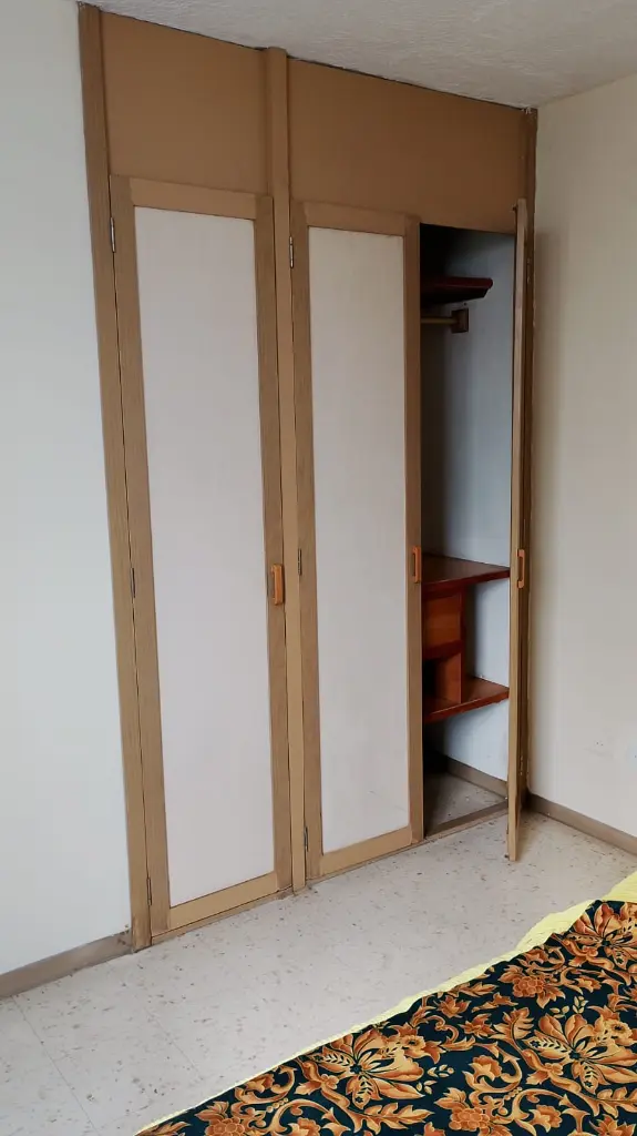 Closet 2