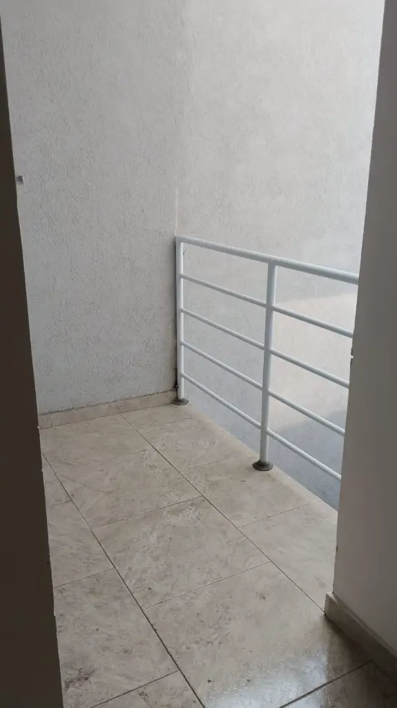 1 La Merced 301 balcon.webp