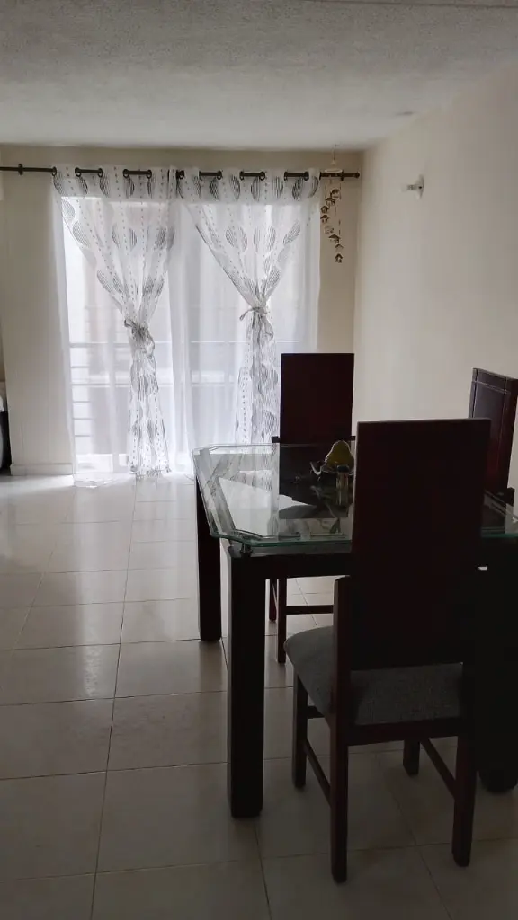 1 Vapeñas P-303 sala comedor.webp