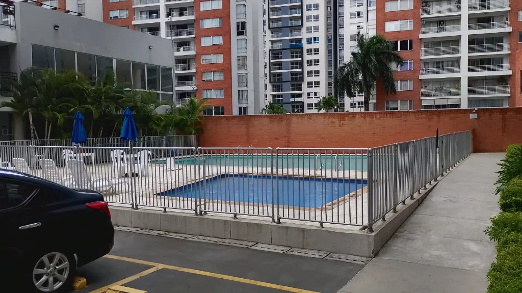 2 Tenerife piscina.webp