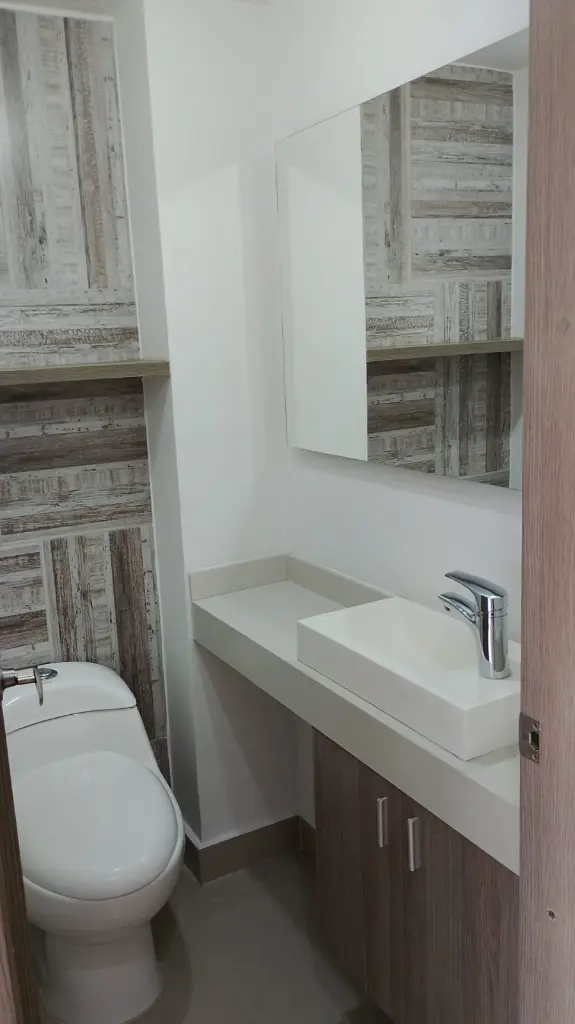 5 Tenerife 1-901 baño de emergencia.webp