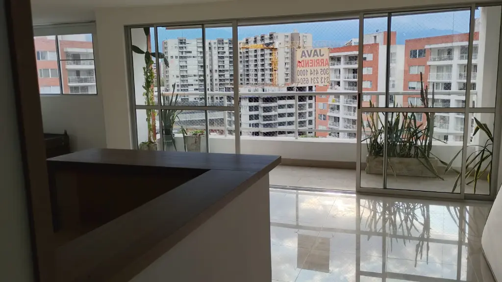 6 Tenerife 1-901 sala.webp
