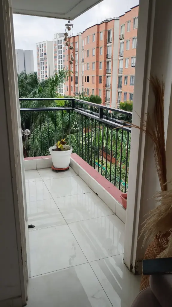 WhatsApp Image 2025-05-08 at 8.41.04 AM.webp