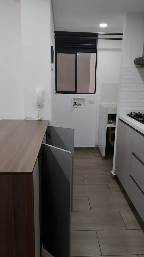 8 Roseto G -310 Alacena.webp