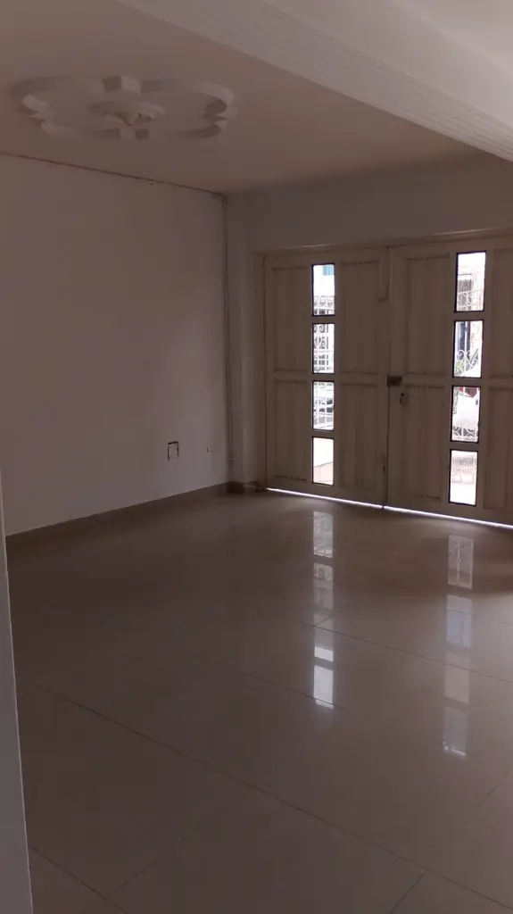 3 Ciudad 2000 casa venta garaje.webp