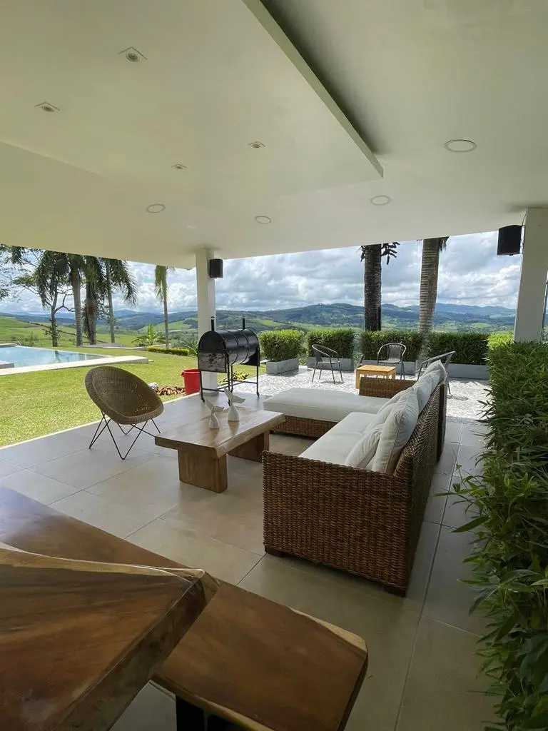 Imagen de WhatsApp 2025-11-04 a las 07.10.10_d00e6122.webp