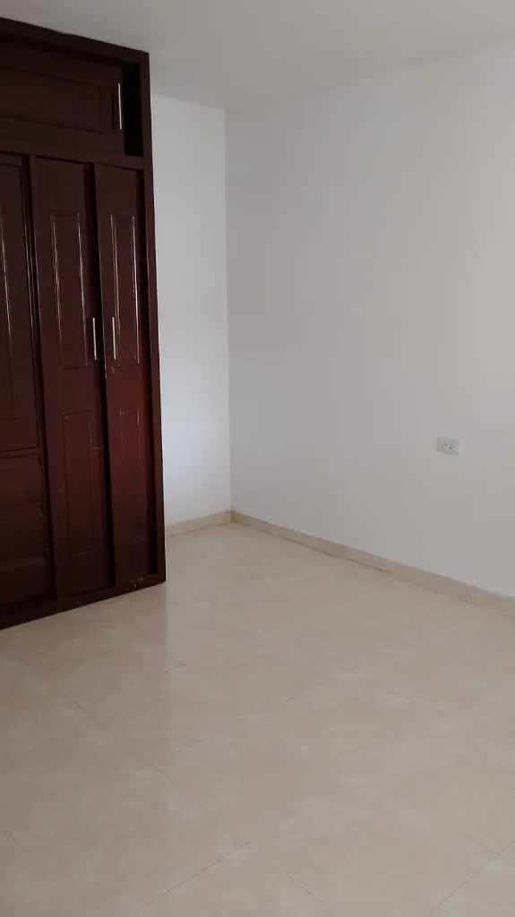 5 Lleras 202 aparta estudio alcoba.webp