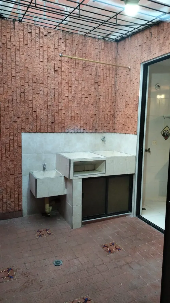 6 Jamundi patio.webp