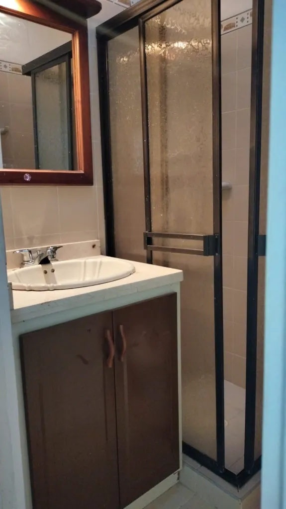 12 Jamundi baño piso 2.webp